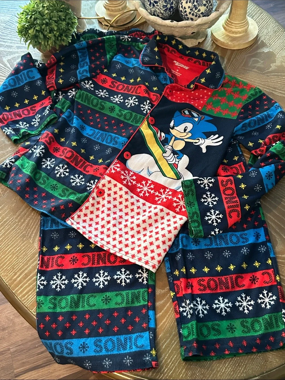 Kids Nintendo Sega Sonic the Hedgehog Winter Holiday Pajama Set
